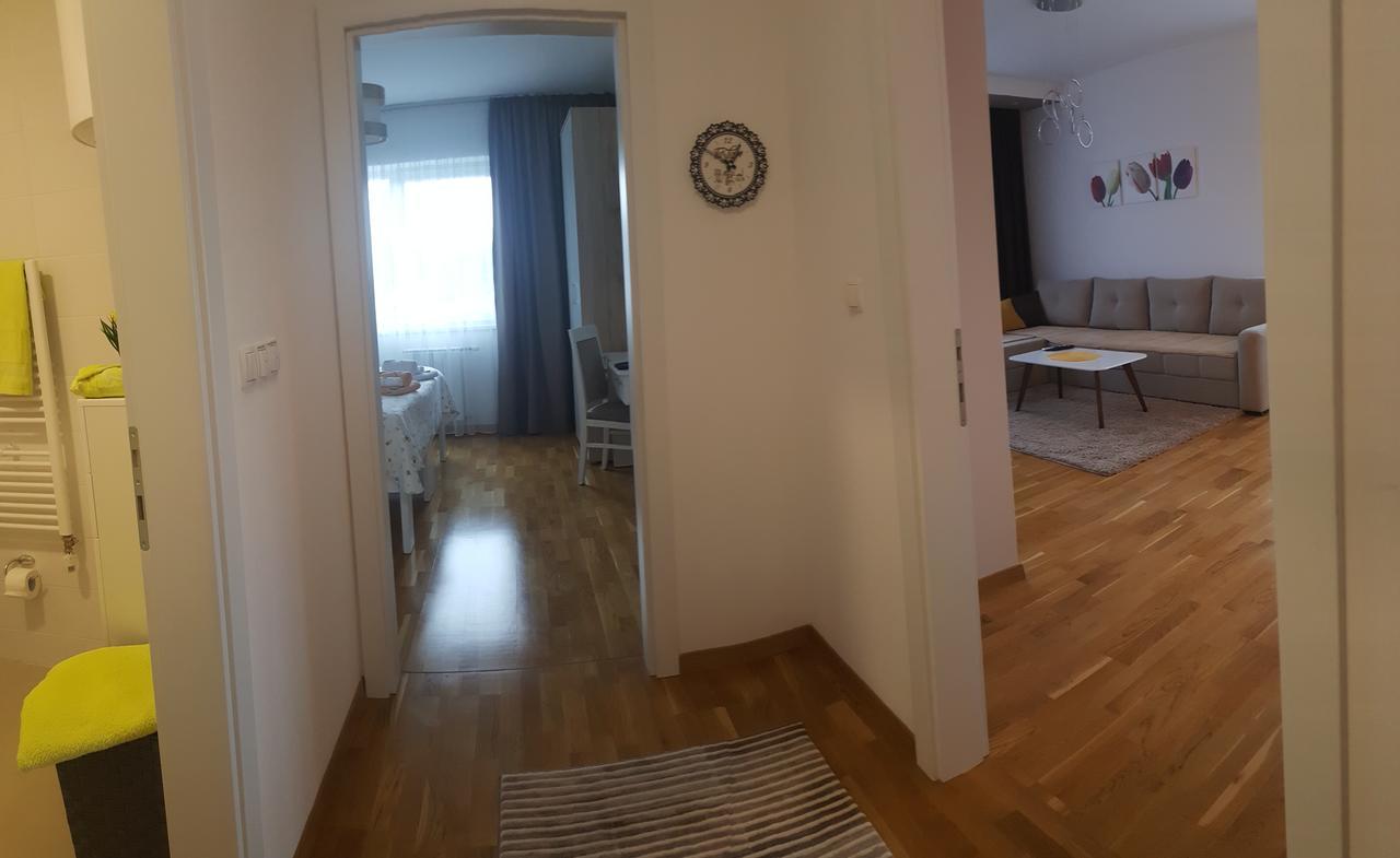 Prestige Apartment Tuzla Buitenkant foto